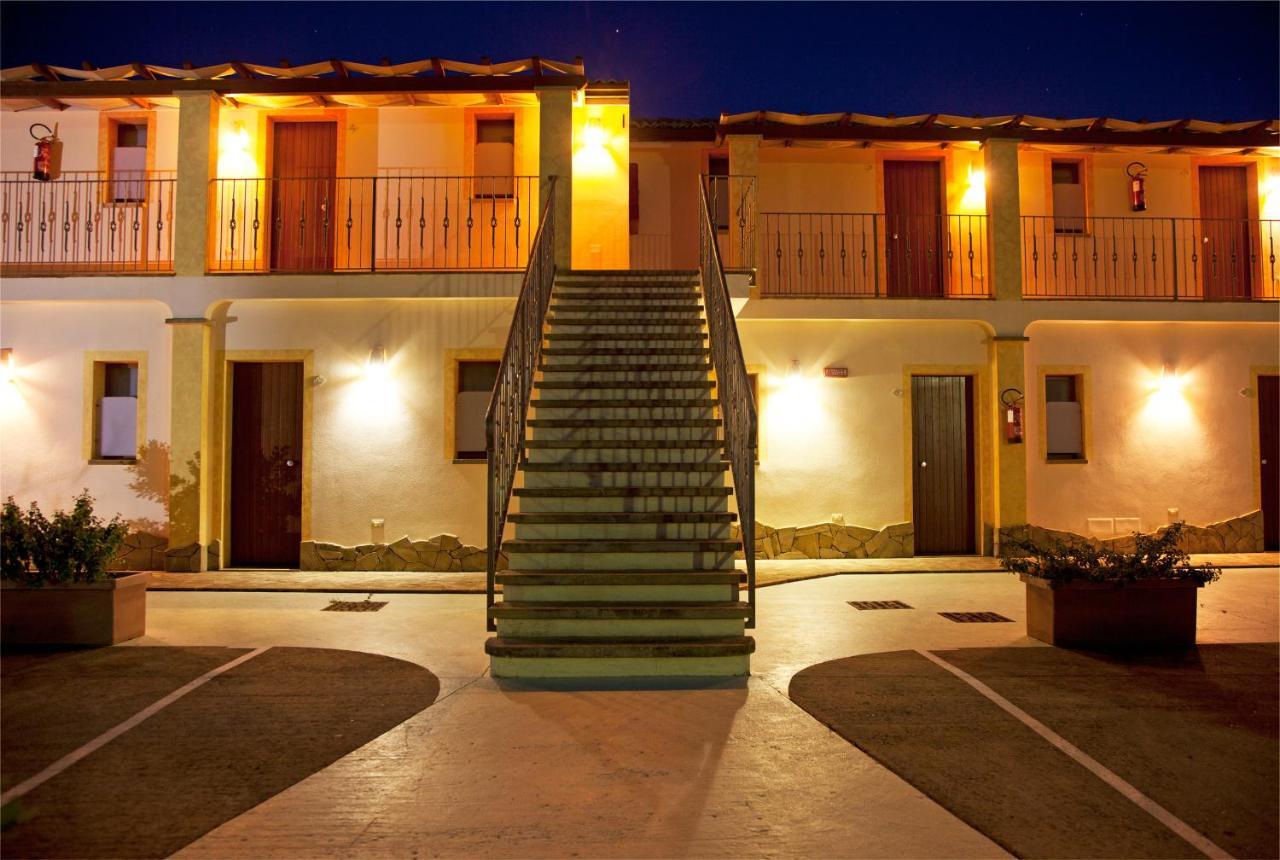 Hotel Le Sabbie Calasetta Exteriér fotografie